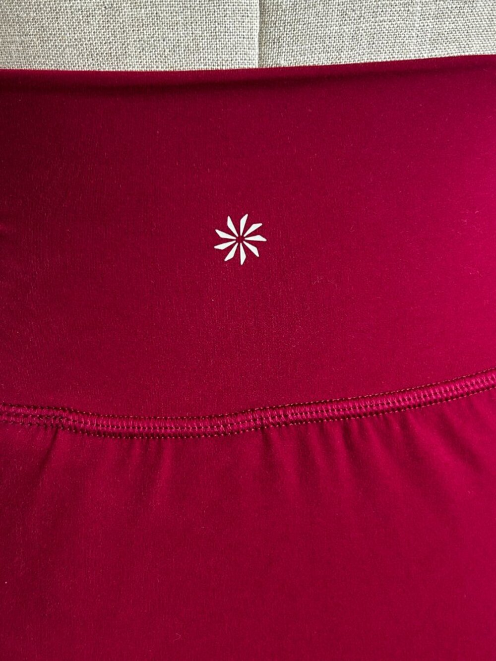 Athleta Transcend Ruched Skort Size S Small Berry Burgundy Pockets Summer SU23 - Picture 5 of 14